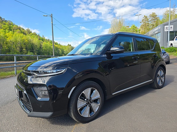 Kia e-Soul 4 of 30