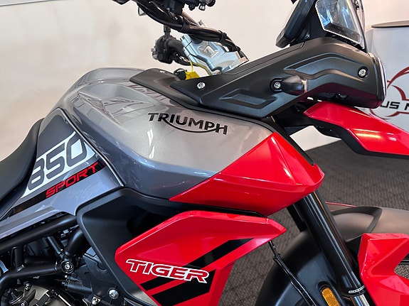 Triumph Tiger 850 Sport 28 of 30