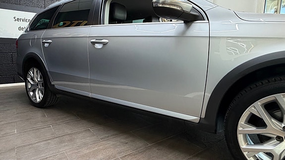 Volkswagen Passat Alltrack 5 of 5