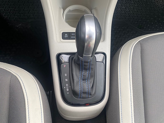 Volkswagen UP! 29 of 30