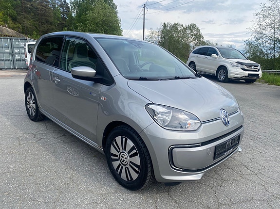 Volkswagen UP! 6 of 30