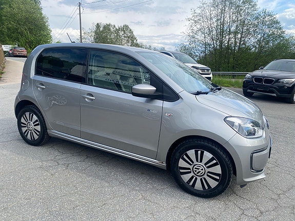 Volkswagen UP! 7 of 30