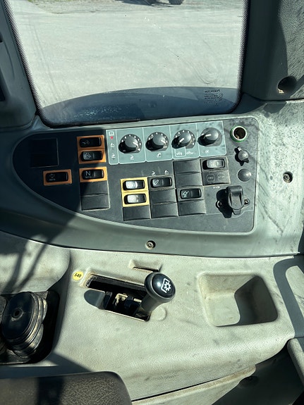 Valtra N92 2011, kr 429 000,-
