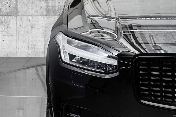 Volvo XC90 5 of 5