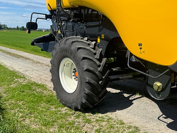 New Holland Cx 7.90 5 of 5