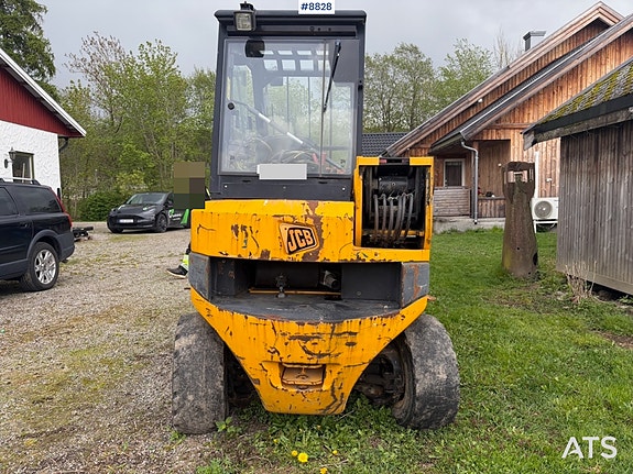 JCB Teletruk 30D 4x4 med snøskuffe og ny pallegaffel 5 of 5