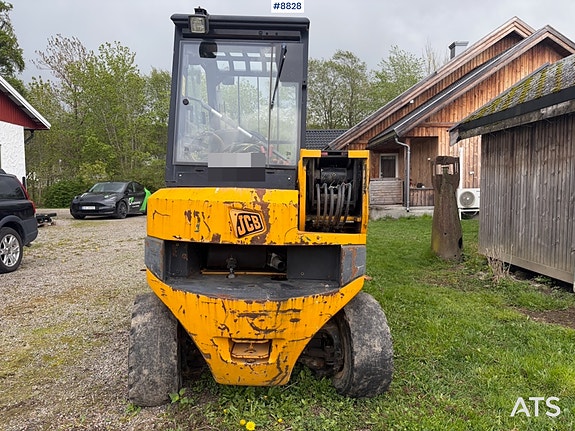 JCB Teletruk 30D 4x4 med snøskuffe og ny pallegaffel 6 of 27