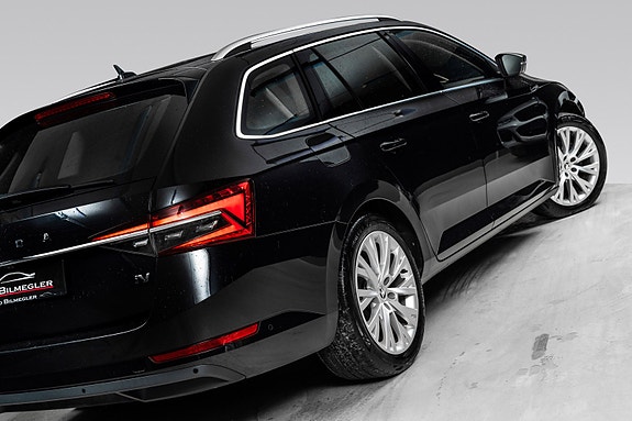 Skoda Superb 4 of 5