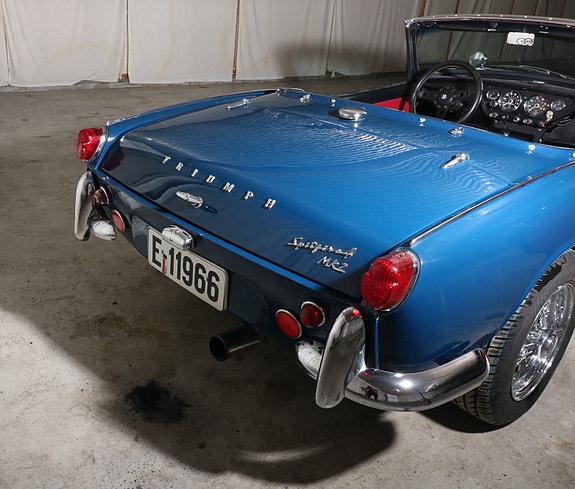 Triumph Spitfire 5 of 5