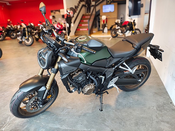Honda CB650R MED E-Clutch! ** SPAR HELE 13.000 KR PÅ OVERLIGGER!! ** 3 of 5