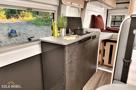 Sunlight CLIFF X 640 Fiat Ducato 180 HK Automat Maxi chassis Full-LED ACC Oppvarmet og isolert spillvannstank 6 of 19