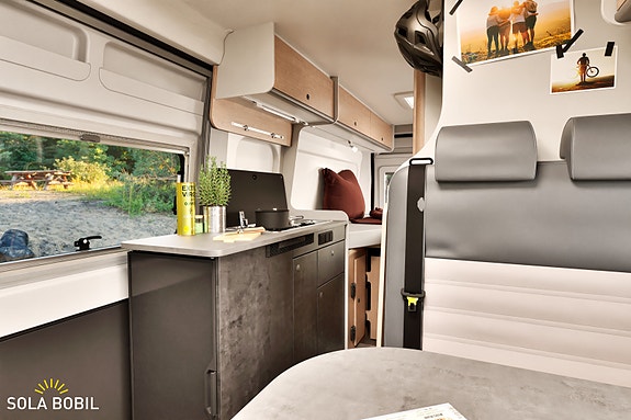Sunlight CLIFF X 640 Fiat Ducato 180 HK Automat Maxi chassis Full-LED ACC Oppvarmet og isolert spillvannstank 5 of 19