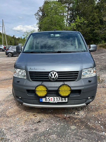 Volkswagen Multivan 5 of 30
