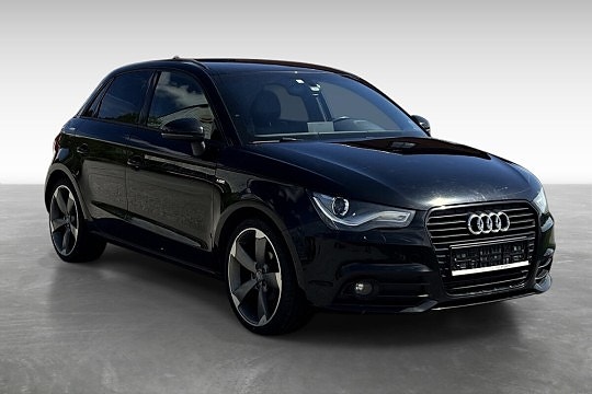 Audi A1 3 of 5