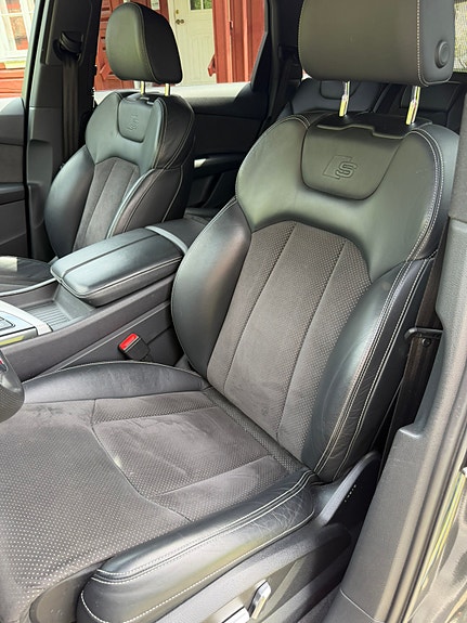 Audi Q7 23 of 30