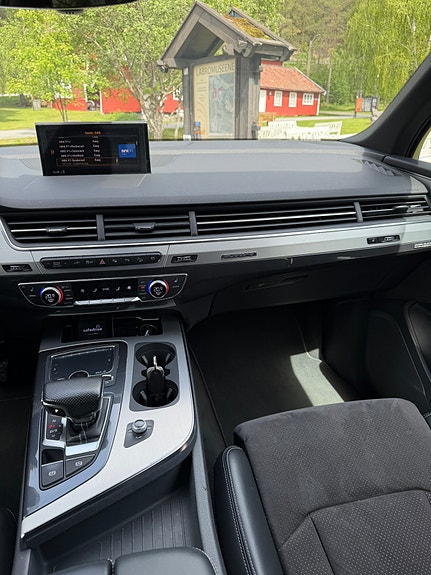 Audi Q7 18 of 30