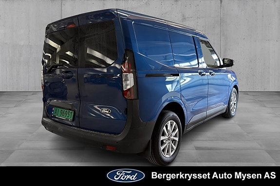 Ford Transit Courier 4 of 5