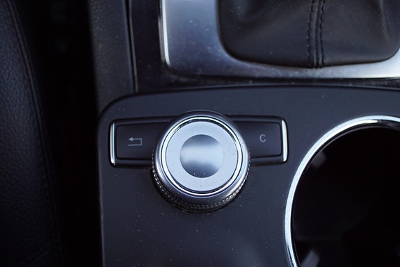 Mercedes-Benz GLK 30 of 30
