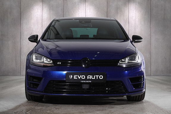 Volkswagen Golf VII 3 of 5