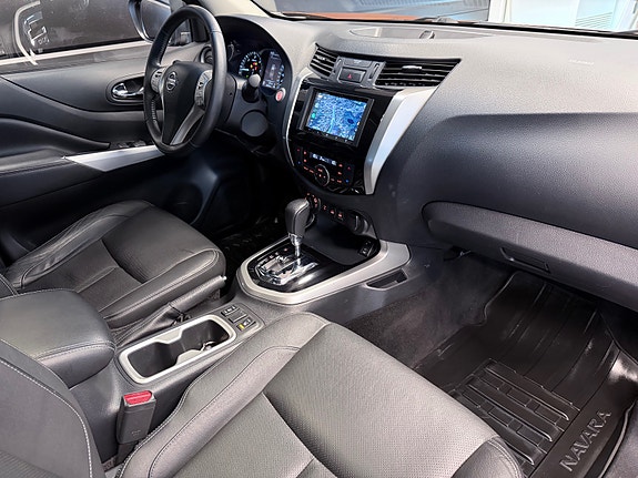 Nissan Navara 16 of 30