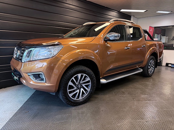 Nissan Navara 2 of 5