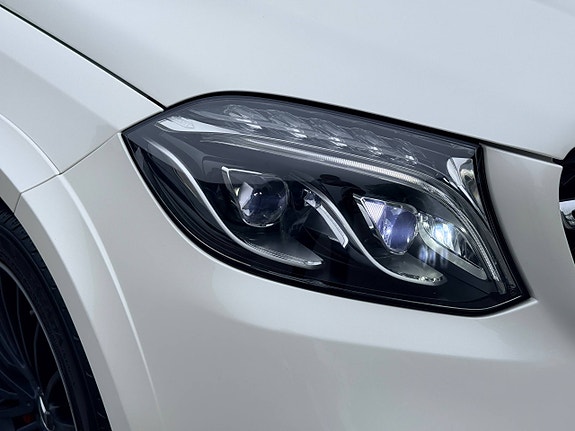 Mercedes-Benz GLS63 5 of 5