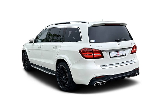 Mercedes-Benz GLS63 3 of 5