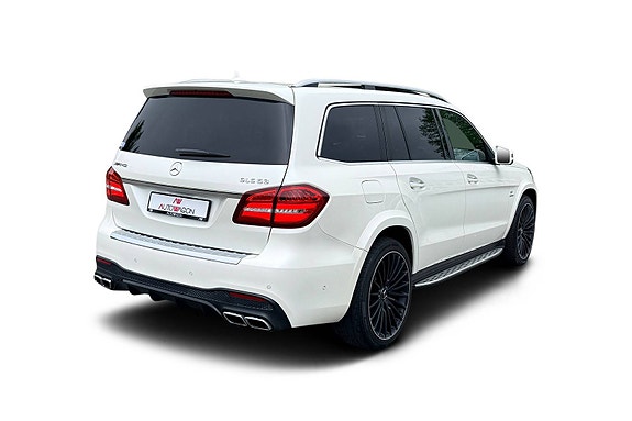 Mercedes-Benz GLS63 4 of 5