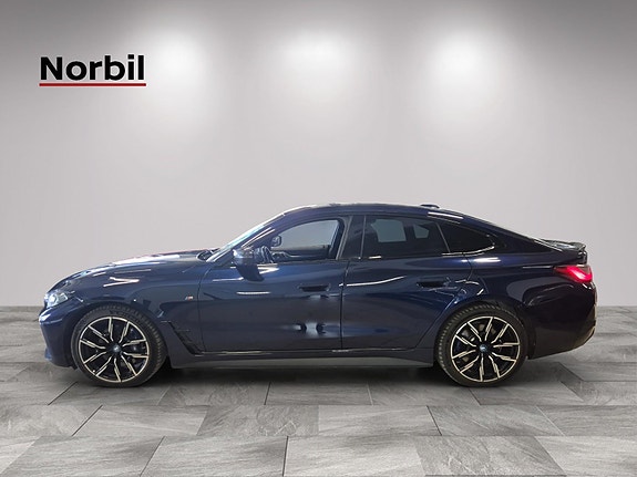 BMW i4 2 of 5