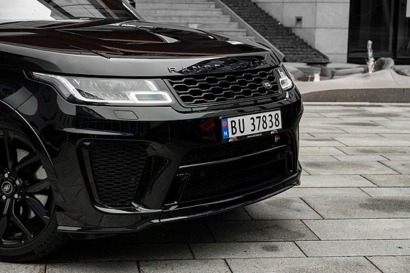 Land Rover Range Rover Sport 3 of 30