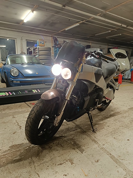 Buell XB9S Lightning 4 of 12