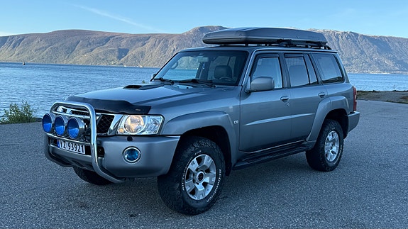 Nissan Patrol 2 of 30