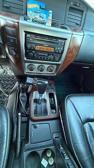 Nissan Patrol 24 of 30