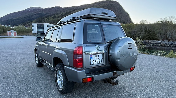 Nissan Patrol 3 of 30
