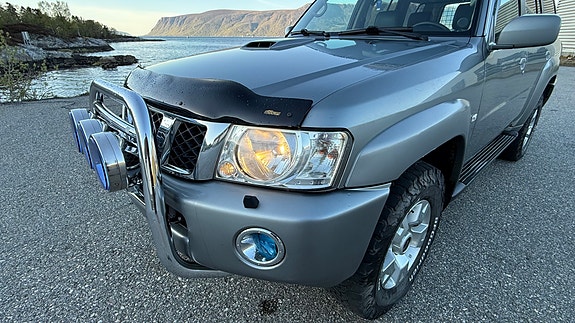 Nissan Patrol 6 of 30