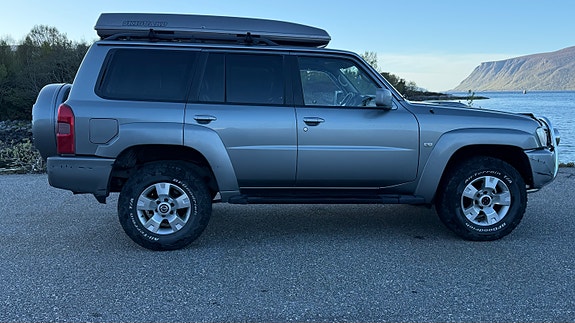Nissan Patrol 7 of 30