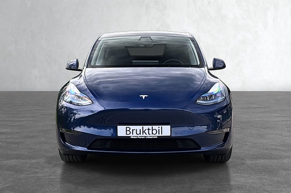 Denne råstilige Tesla Model Y Long Range AWD kan bli din for kun kr 3.202- pr mnd med 30% egenkapital. Løpetid 10 år.