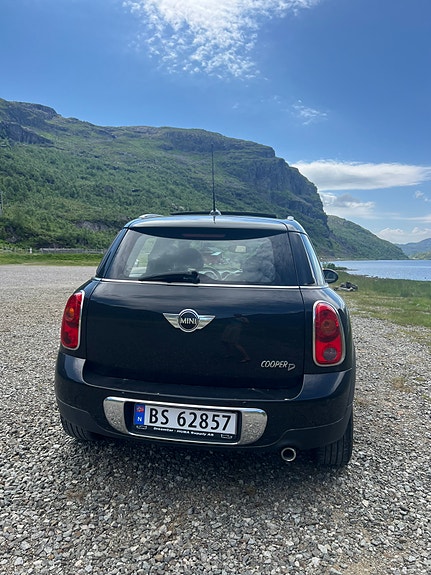 MINI Countryman Cooper D 5 of 5
