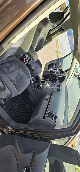 Volkswagen Touran 28 of 30