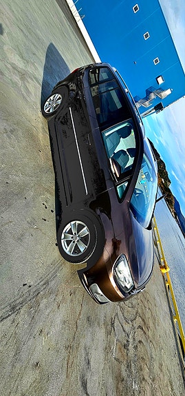 Volkswagen Touran 3 of 30