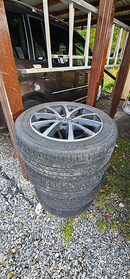 Volkswagen Touran 30 of 30