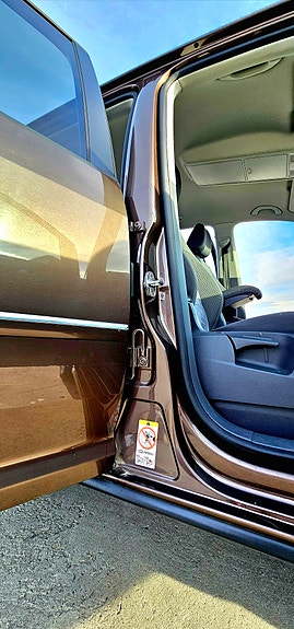 Volkswagen Touran 12 of 30