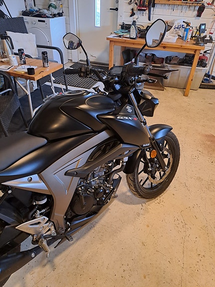 Suzuki GSX-S 125 4 of 5