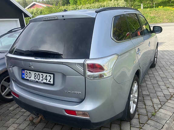 Mitsubishi Outlander 4 of 5