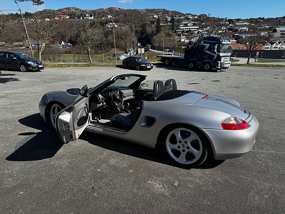 Porsche Boxster 22 of 30