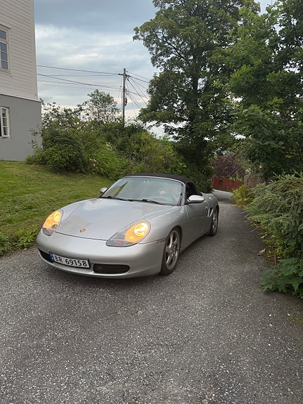 Porsche Boxster 10 of 30