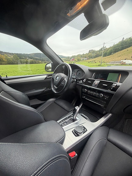 BMW X3 11 of 19
