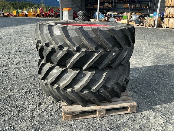 Trelleborg 650/65-38 2 of 4