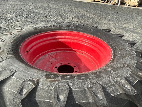 Trelleborg 650/65-38 3 of 4