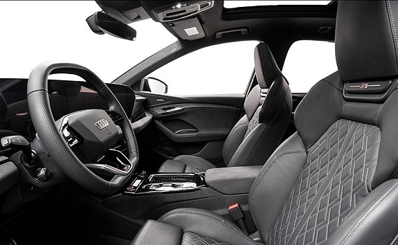 Audi SQ6 e-tron 11 of 25